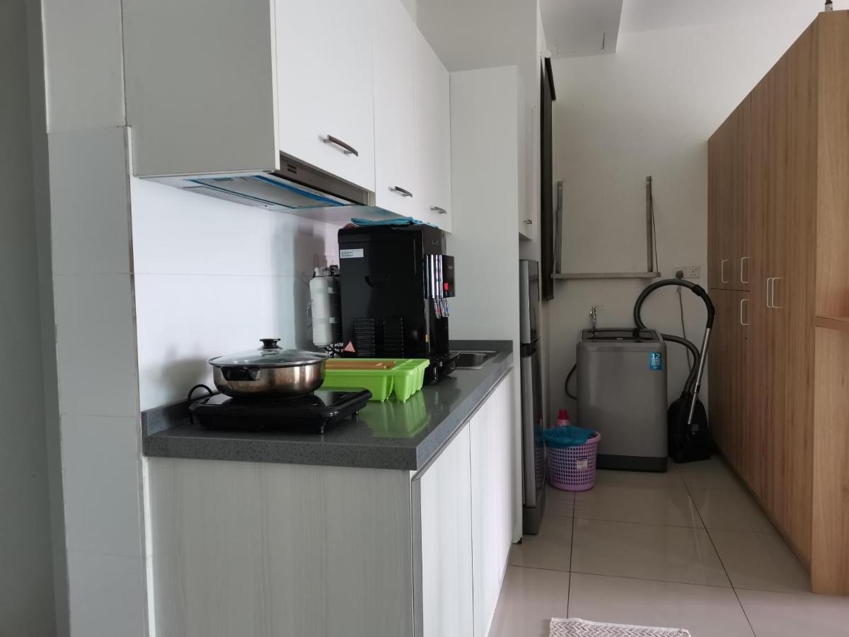 Studio Apartment Cyberjaya Near Bus Terminal Екстериор снимка